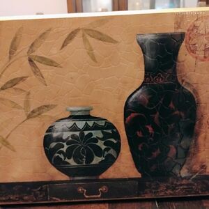 Vintage Elegant Vase Art